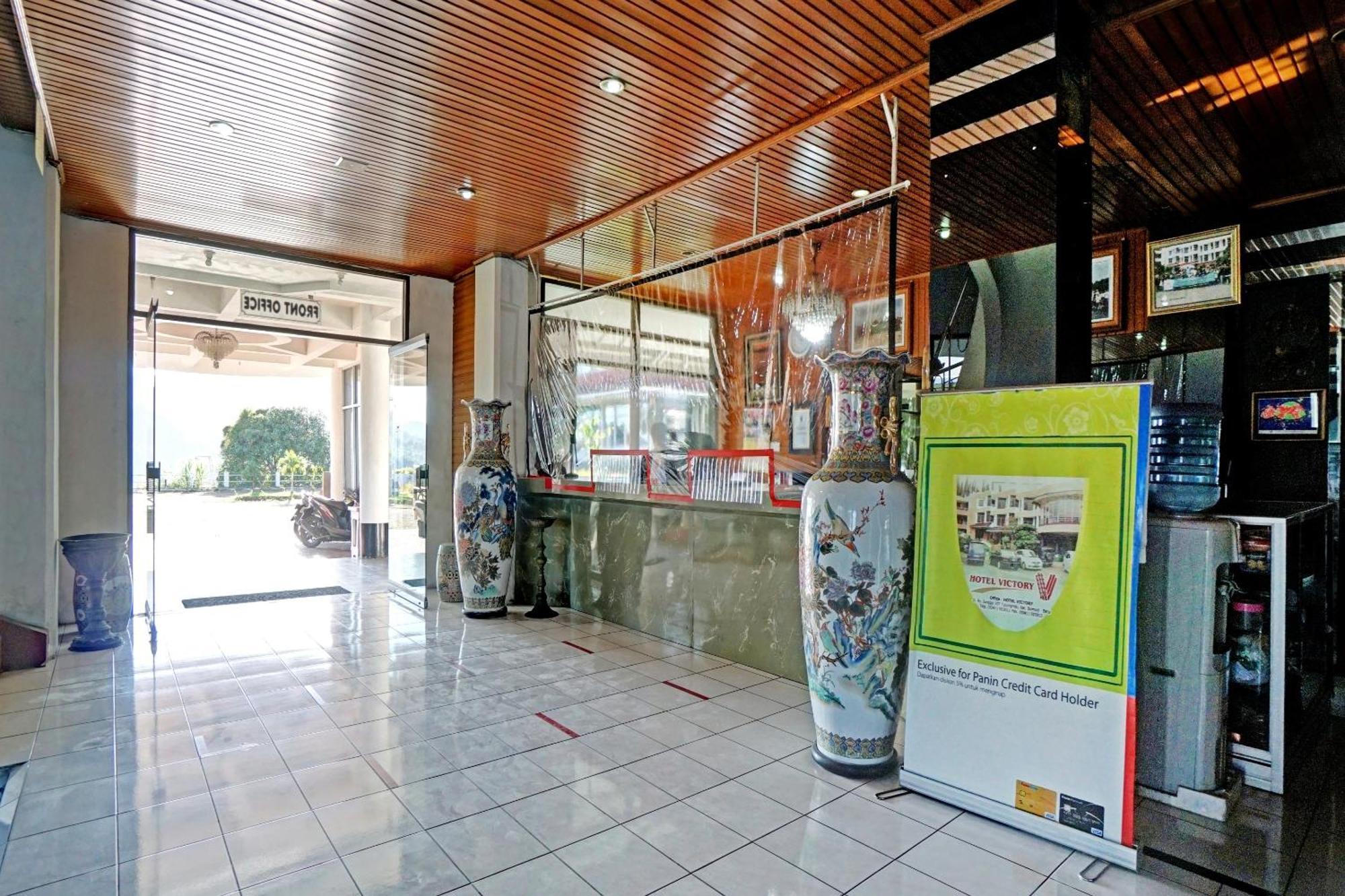 Oyo 90028 Hotel Victory Batu  Exteriér fotografie